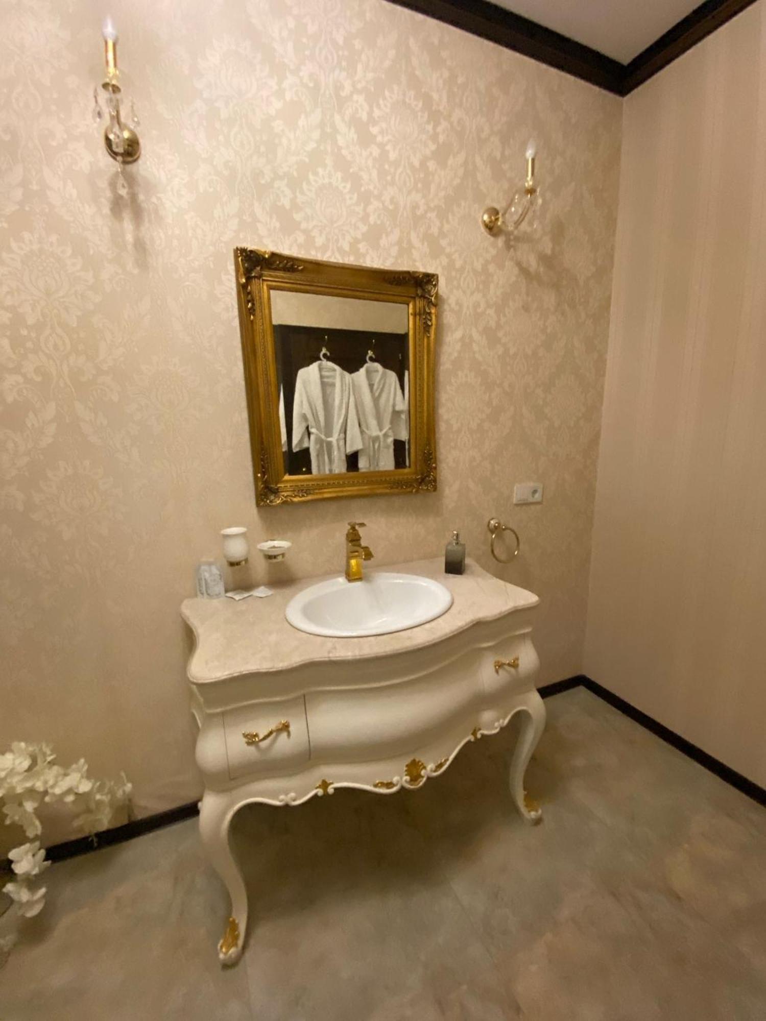 Hotel Boutique Vila Lakastel 시나이아 외부 사진