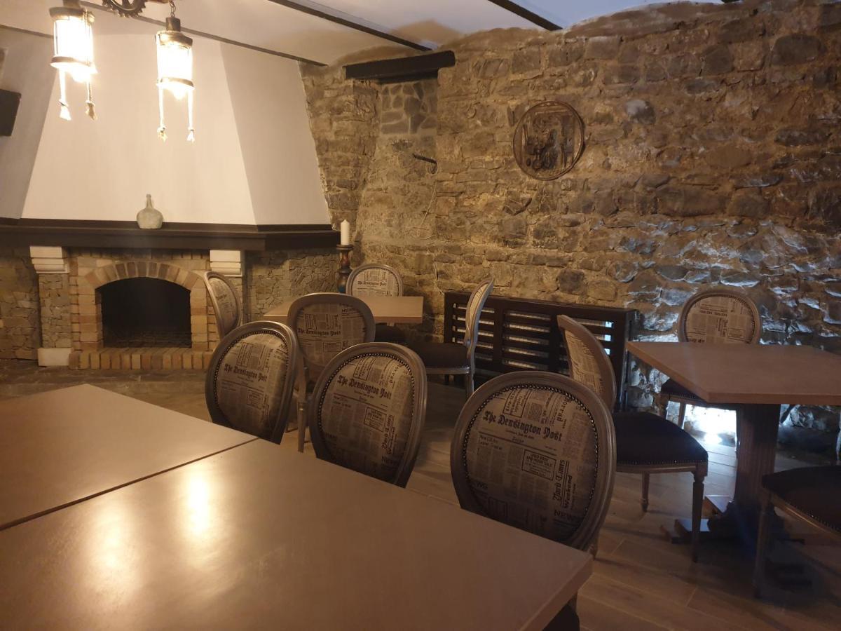 Hotel Boutique Vila Lakastel 시나이아 외부 사진